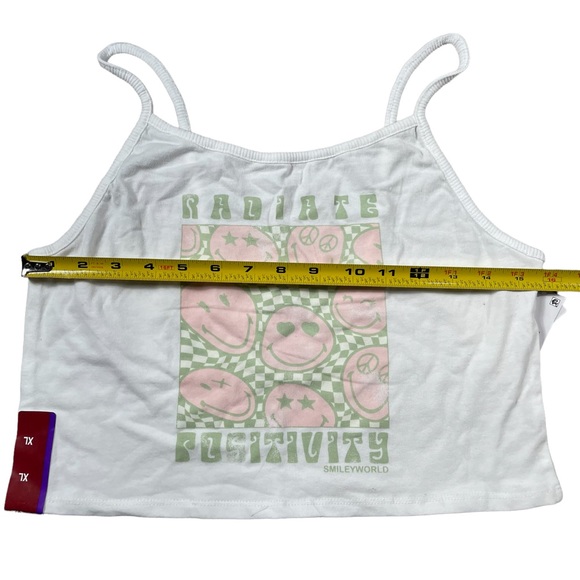 Smiley World size Xl White Radiate Positivity Cropped Graphic Tank Top NWT - Picture 8 of 10